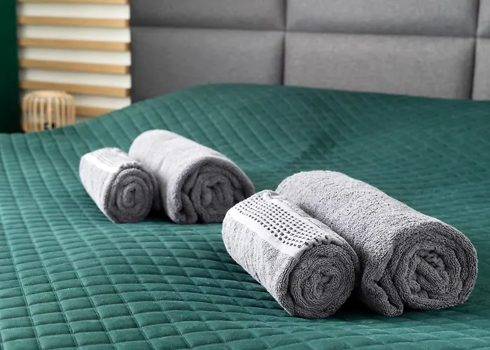 River Park - Golden Forest